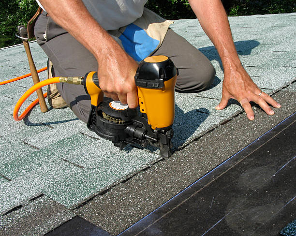 Best Commercial Roofing Services  in August, CA
